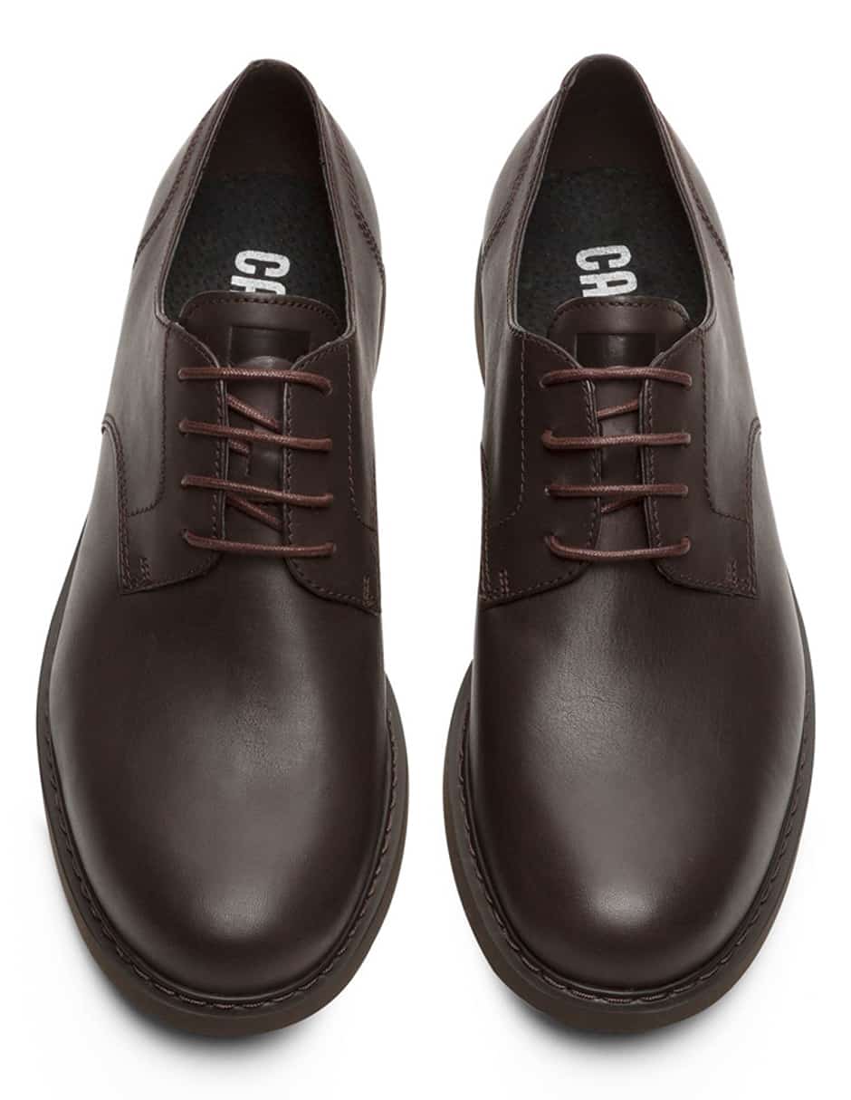 Zapato cerrado para hombre