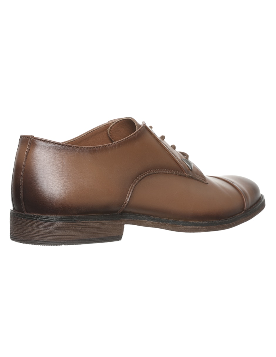 Zapato cerrado para hombre