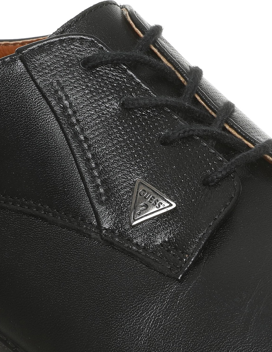Zapato cerrado para hombre 7
