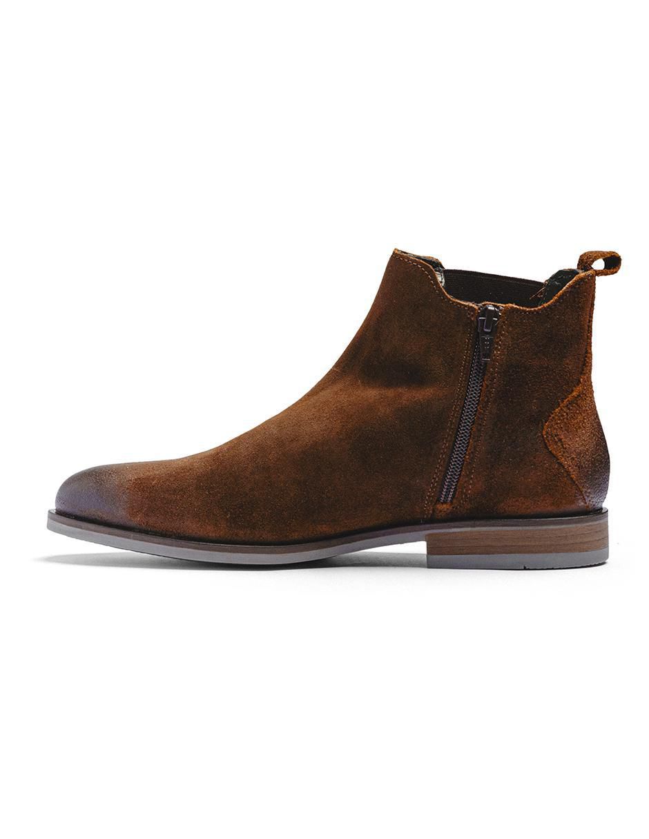 Bota de piel para hombre 8