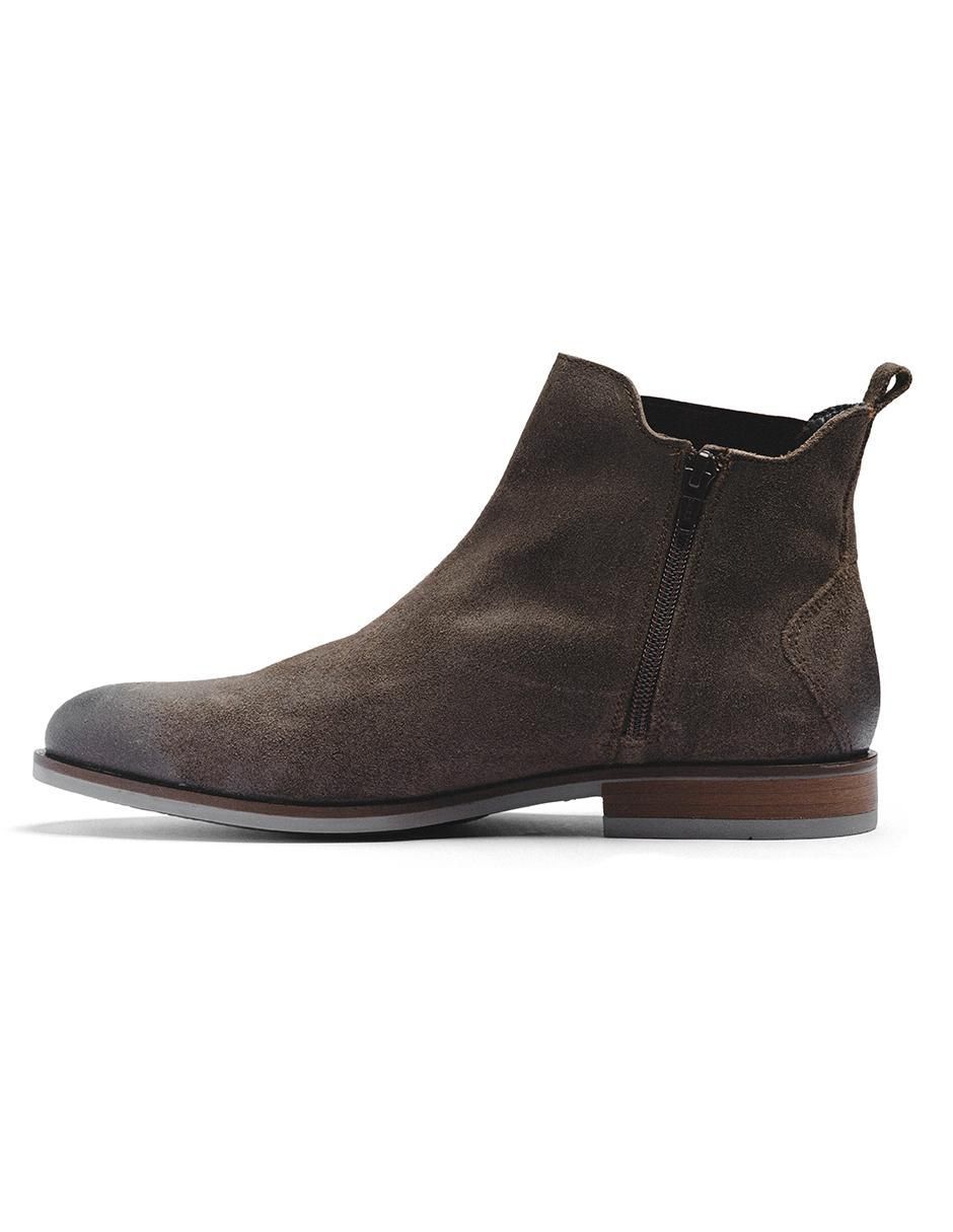 Bota de piel para hombre 9