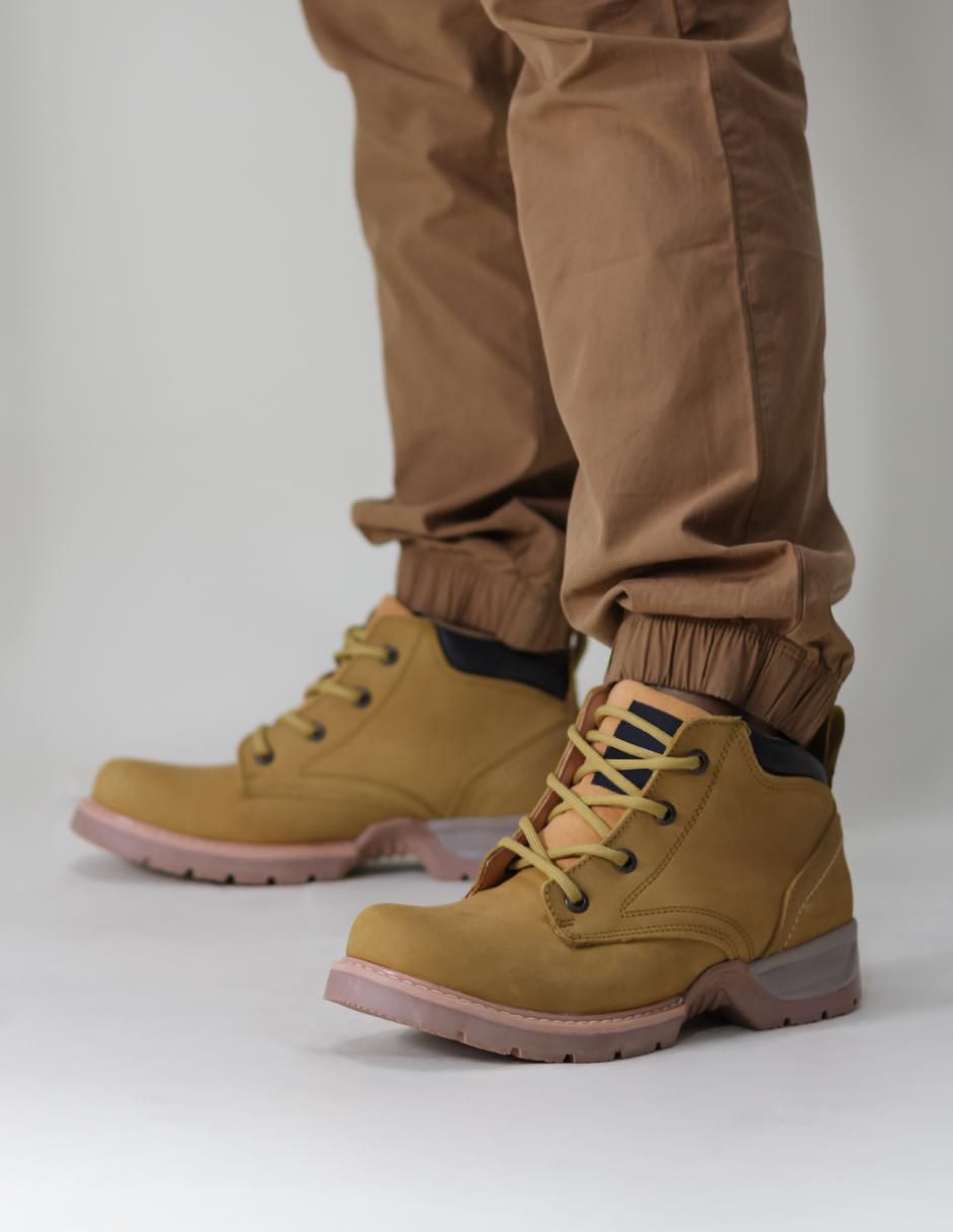 Bota para hombre 2