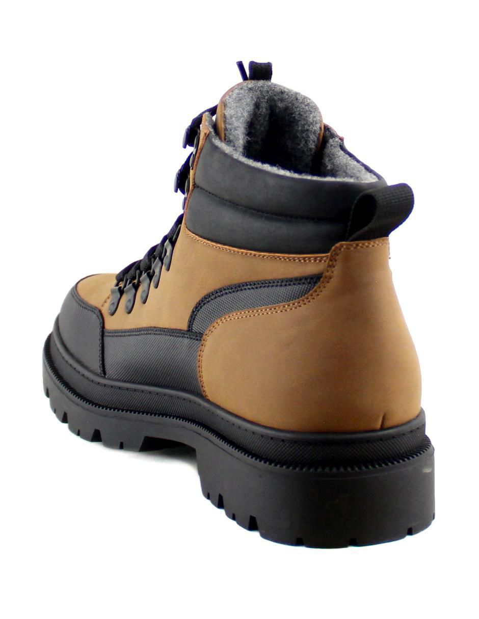Bota para hombre