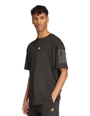 Playera essentials cuello redondo para hombre 1