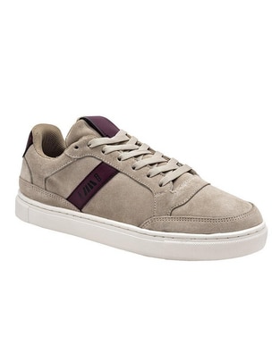 Tenis de piel para hombre