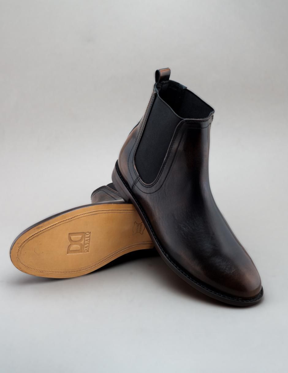 Bota de piel para hombre