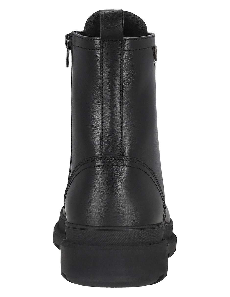 Bota de piel para hombre