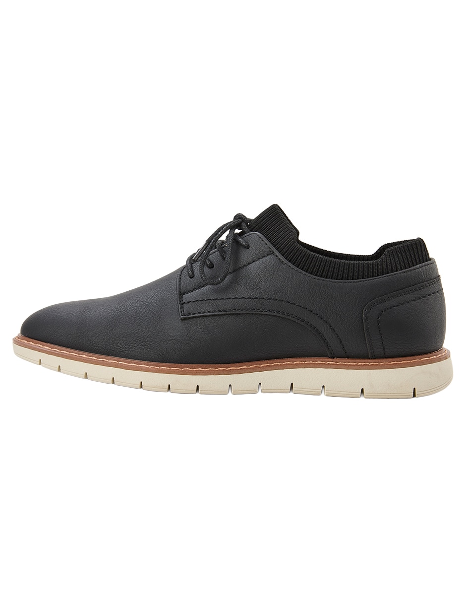Zapato cerrado para hombre
