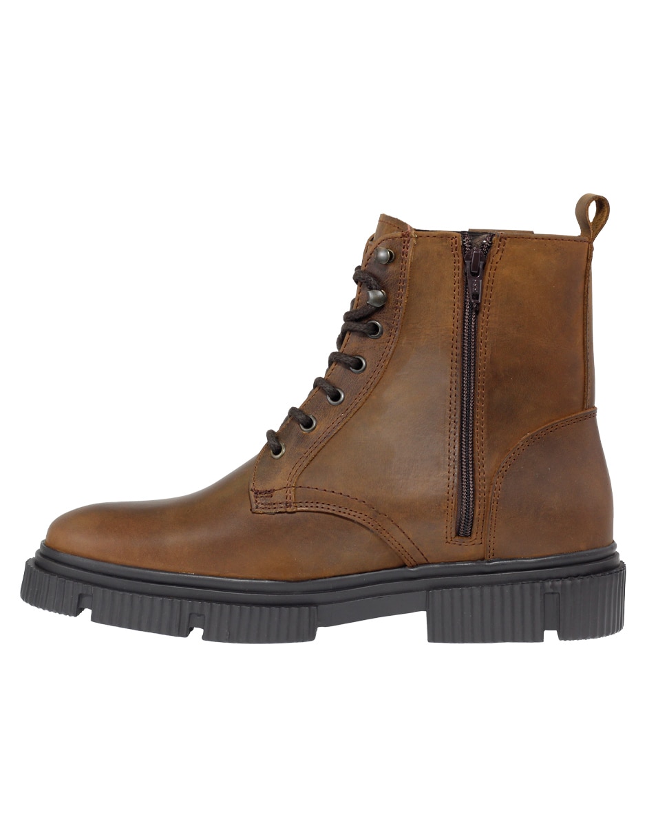 Bota de piel para hombre