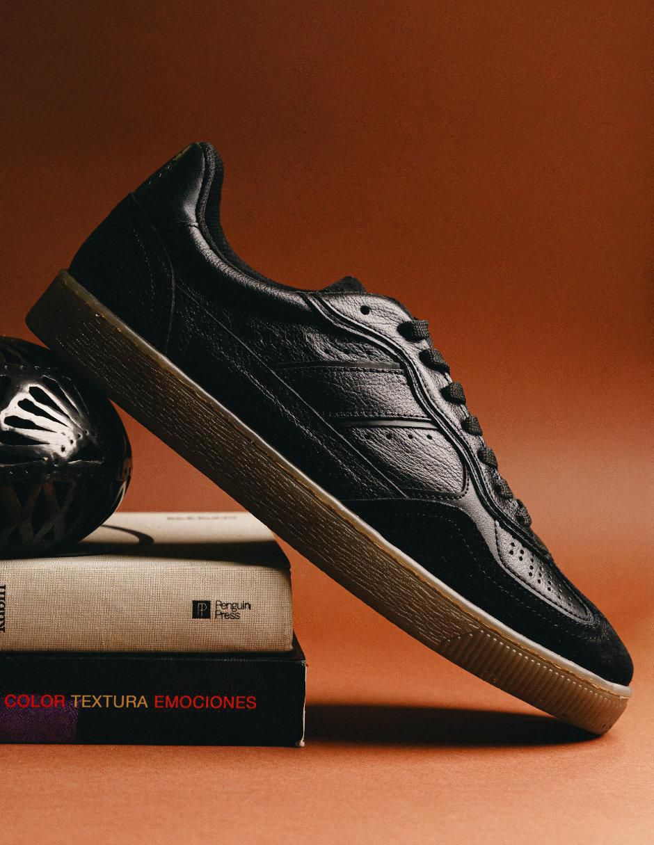 Tenis de piel para hombre