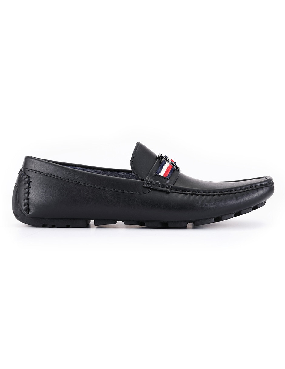 Zapato cerrado para hombre