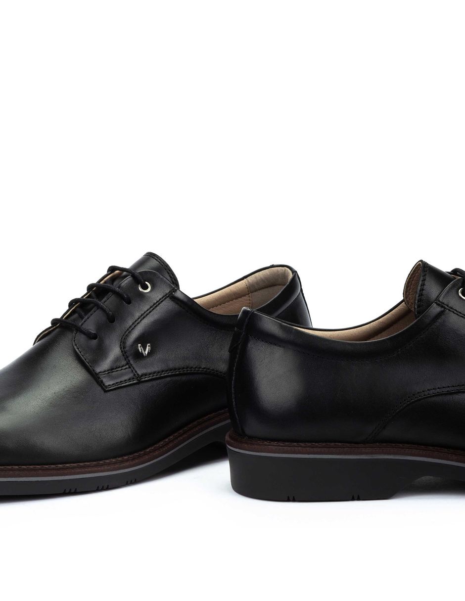 Zapato cerrado para hombre 3