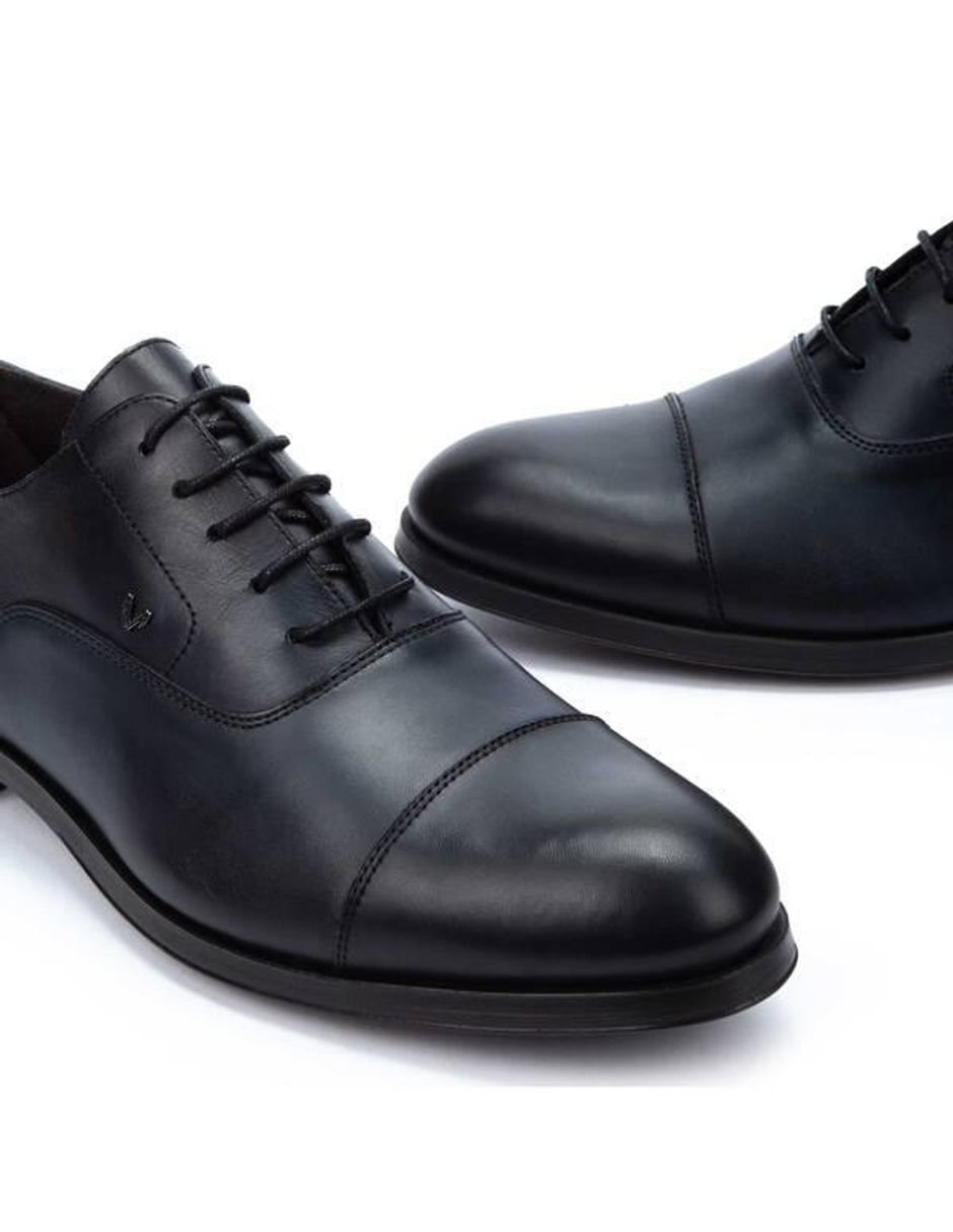 Zapato cerrado para hombre