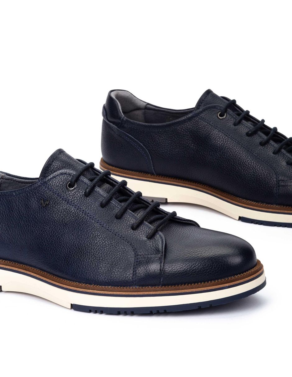 Zapato cerrado para hombre