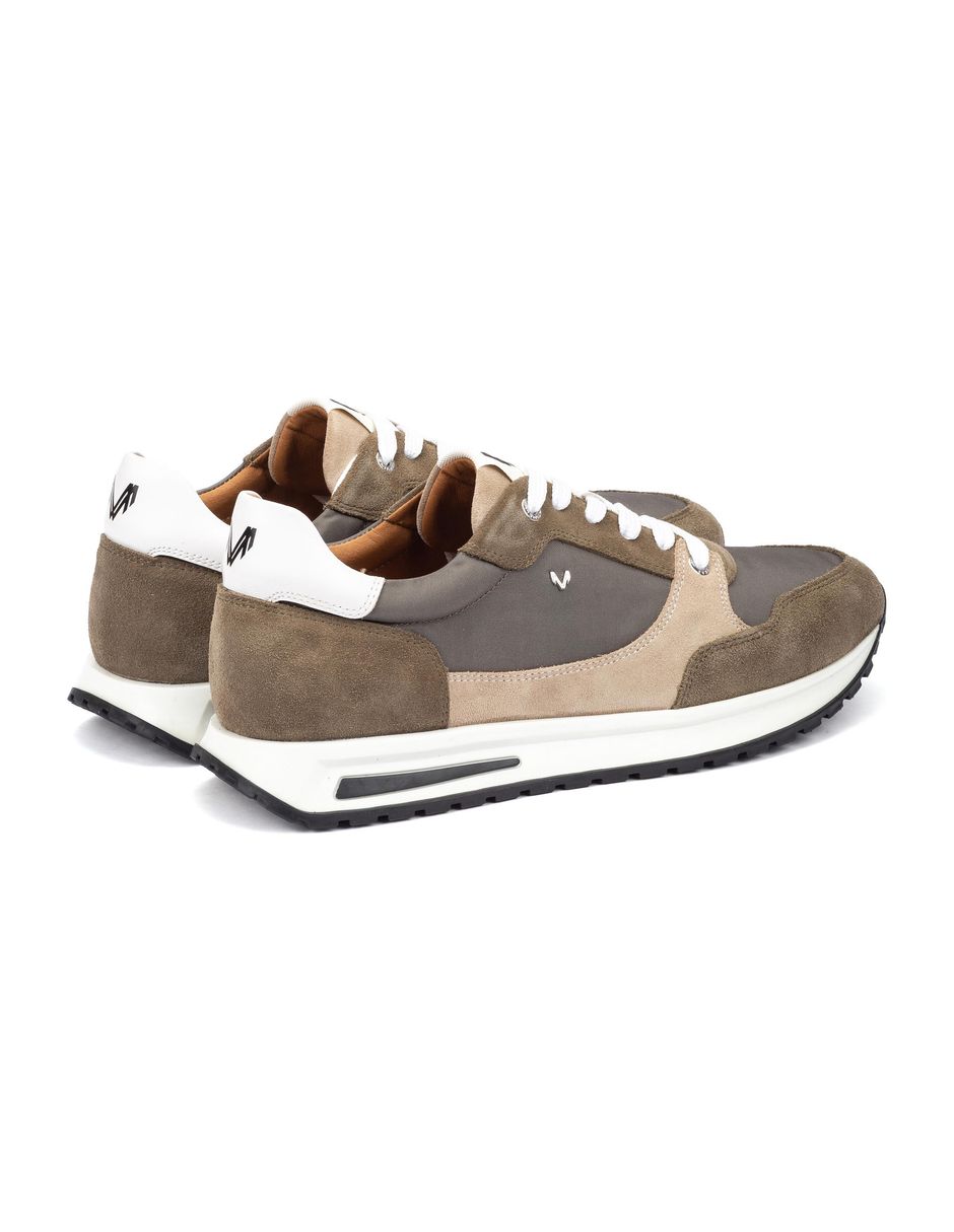 Tenis para hombre 3