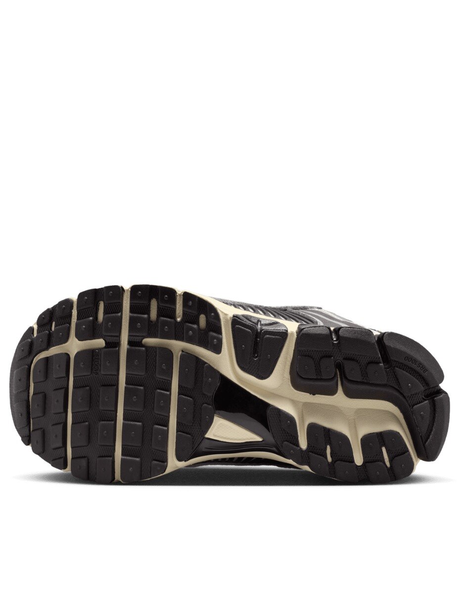 Tenis Zoom Vomero 5 para hombre 8