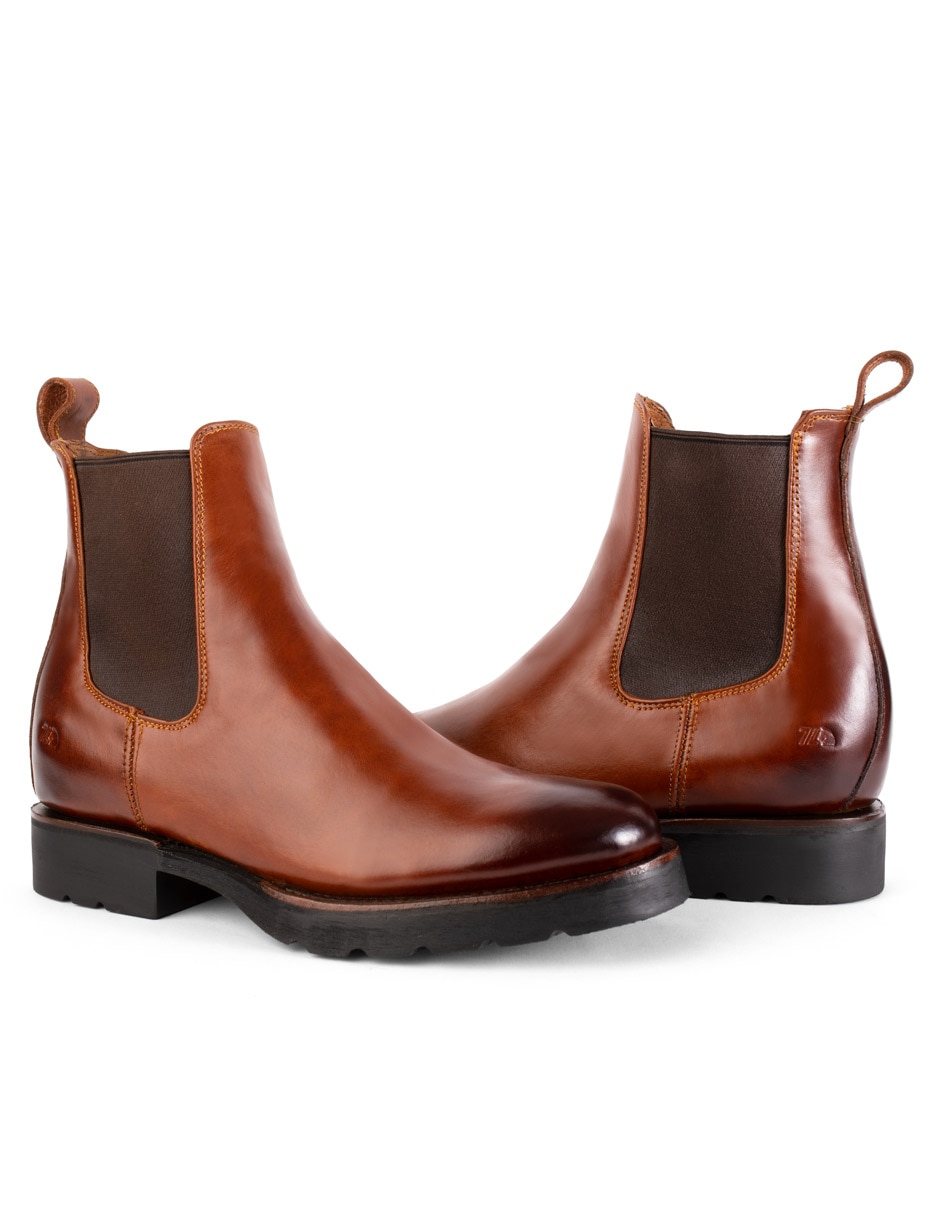 Bota chelsea de piel para hombre 4