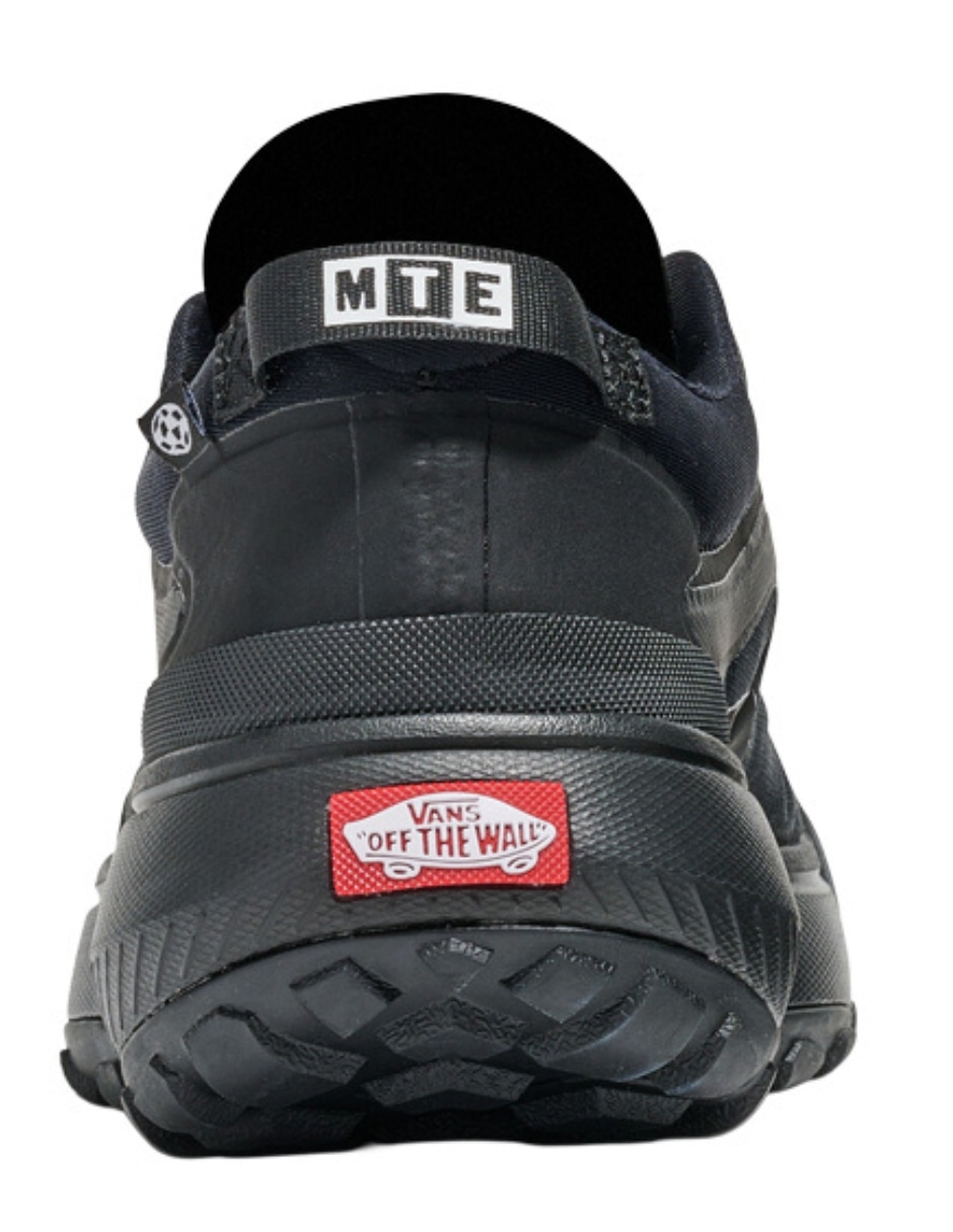 Tenis para hombre 3