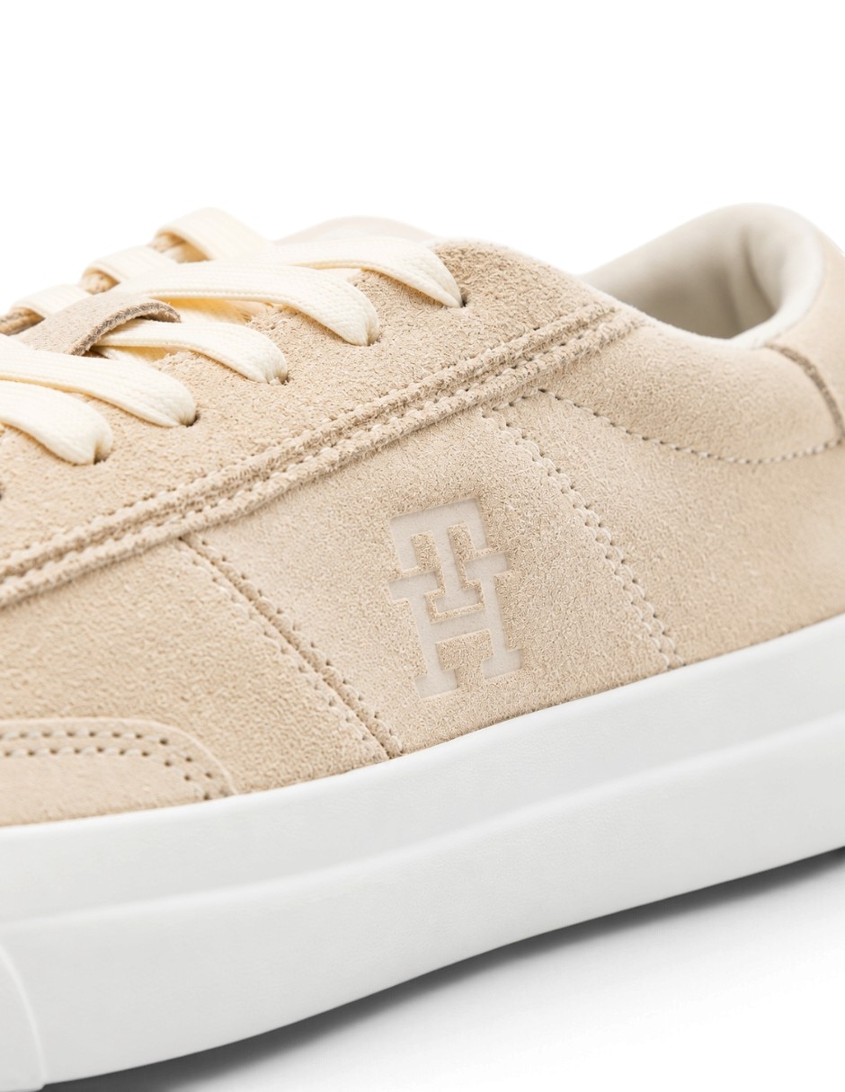 Tenis th monogram suede court trainers para hombre 6