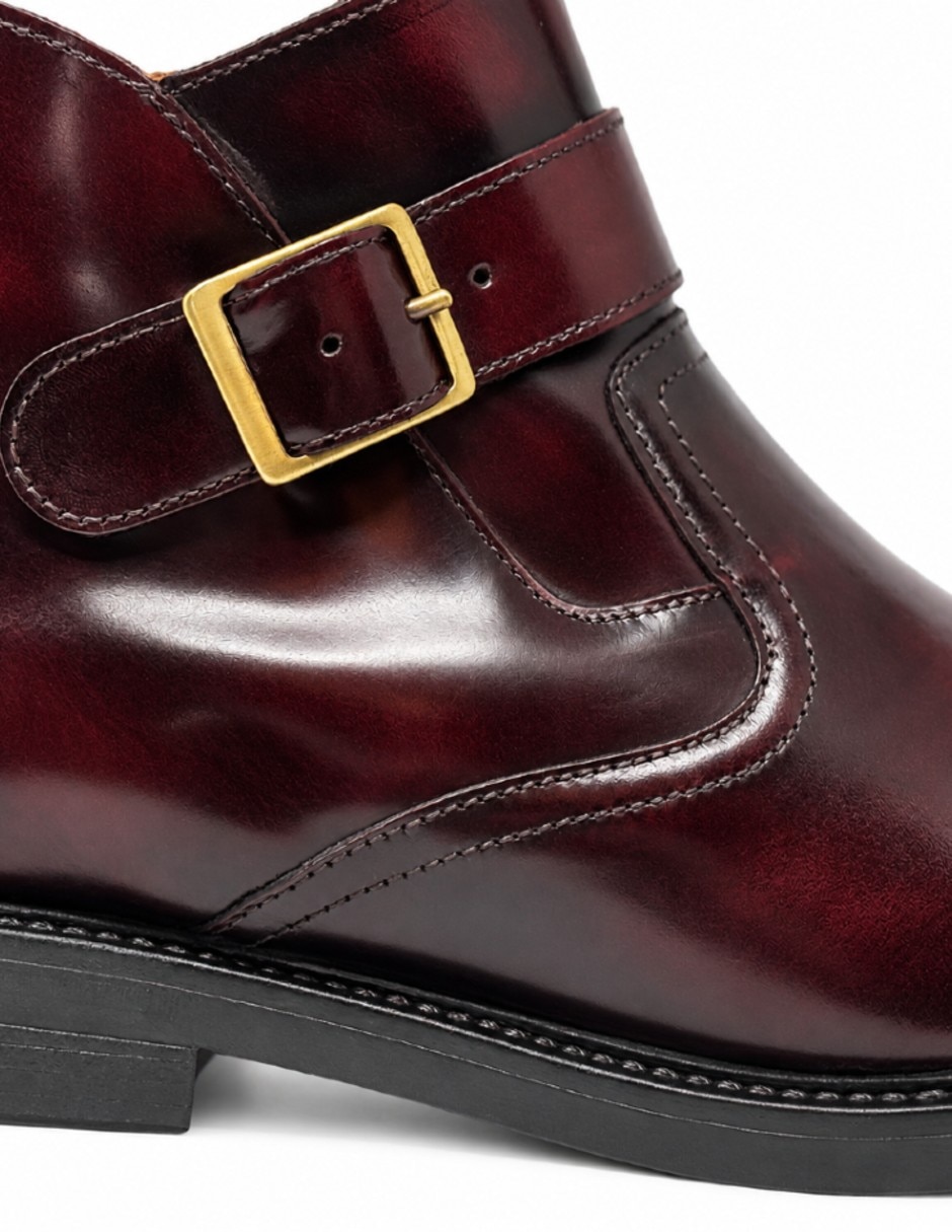 Bota de piel bovino para hombre 8