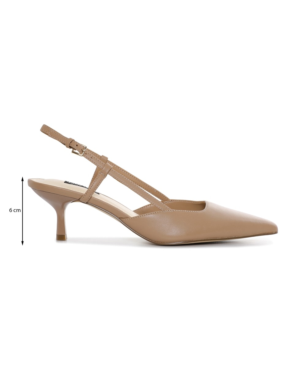 Zapatilla piel nine west
