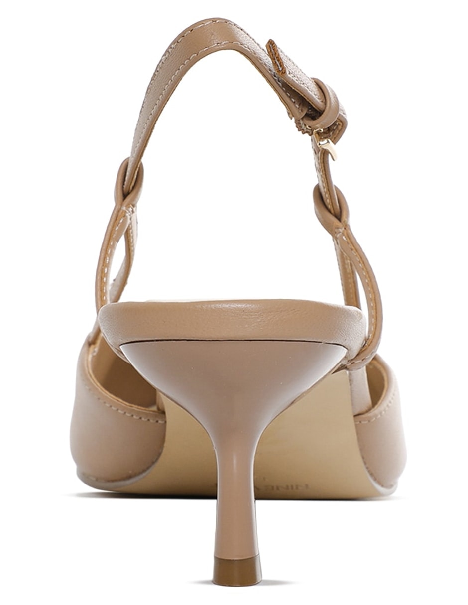 Zapatilla piel nine west