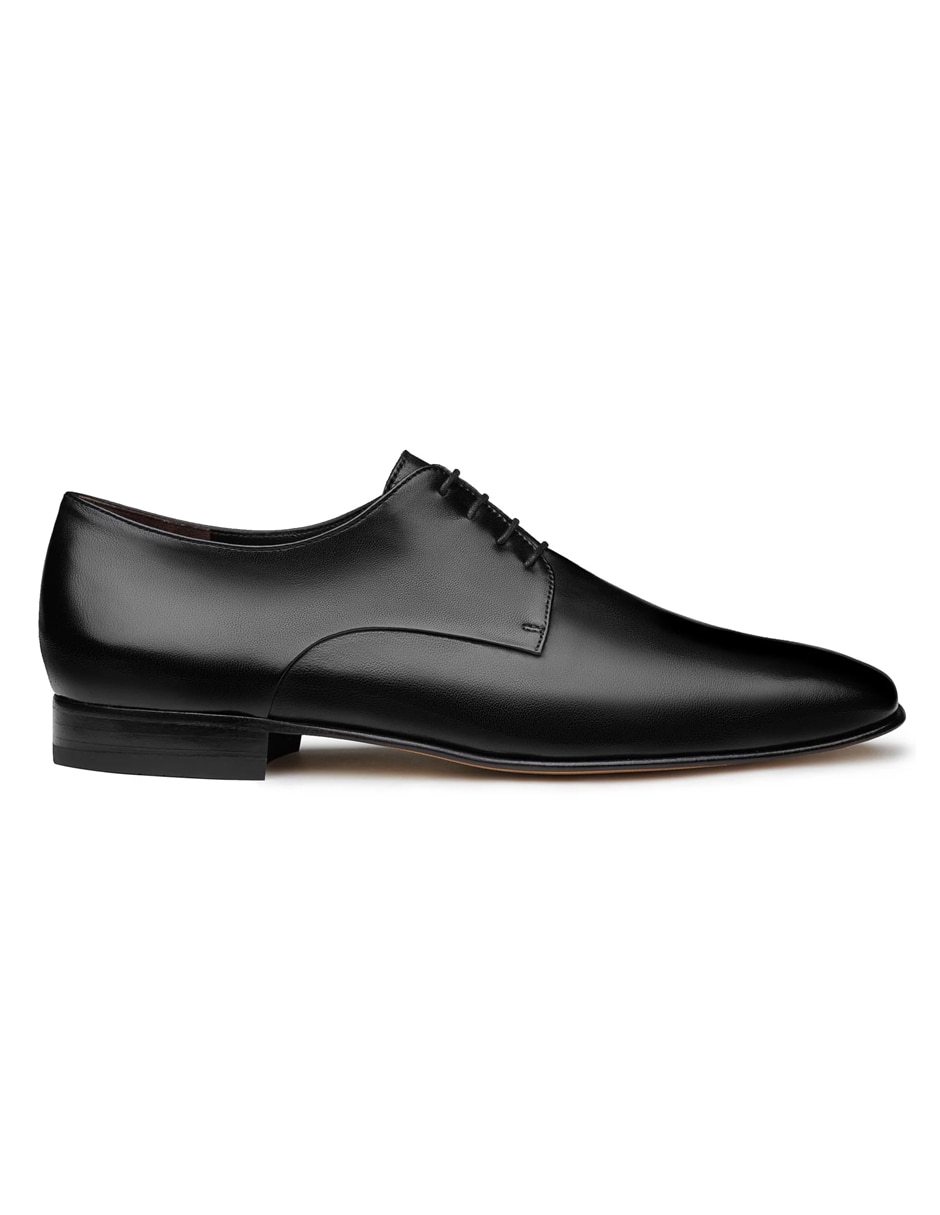 Zapato cerrado para hombre
